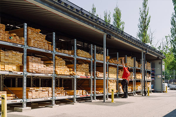 jem & fix varugård med virke