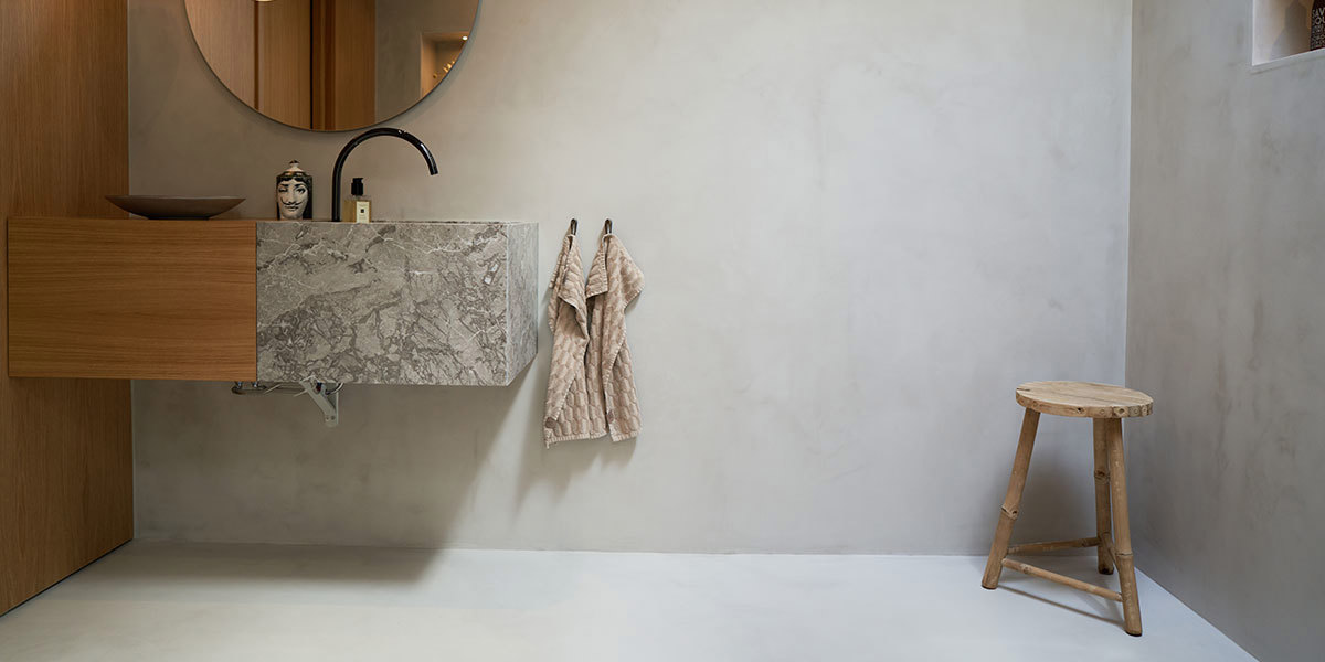 Badrum behandlat med microcement