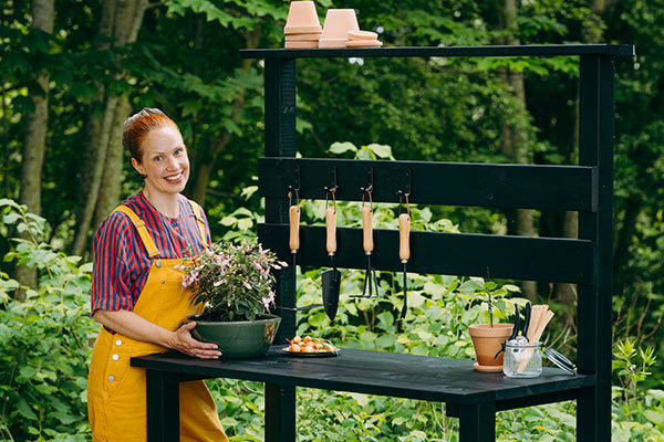 Kajsa stina bygger planteringsbord
