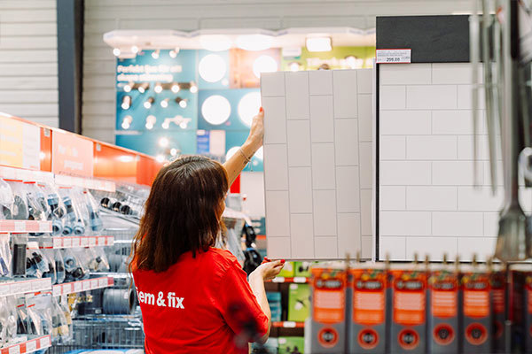 jem & fix butik med kakel visningsex